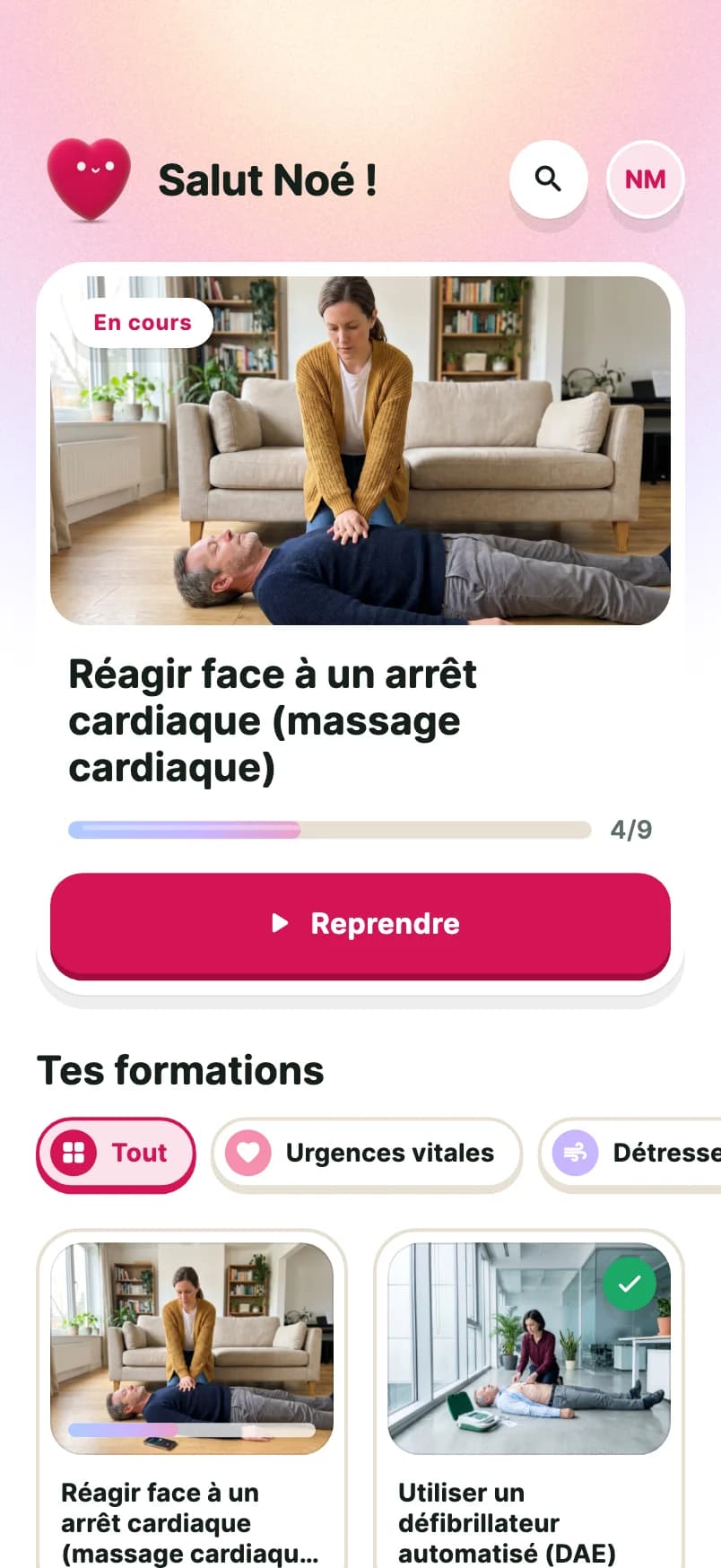L'accueil de l'app : la formation à reprendre et le catalogue par thèmes